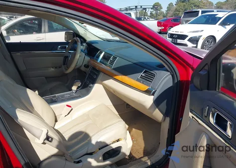 2009 Lincoln Mks z USA, uszkodzony, nr VIN 1LNHM93R79G624853